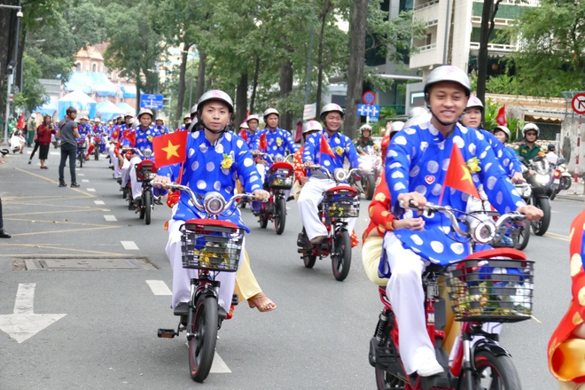 'Mặc áo cưới, tôi hạnh phúc vô bờ' - ảnh 2